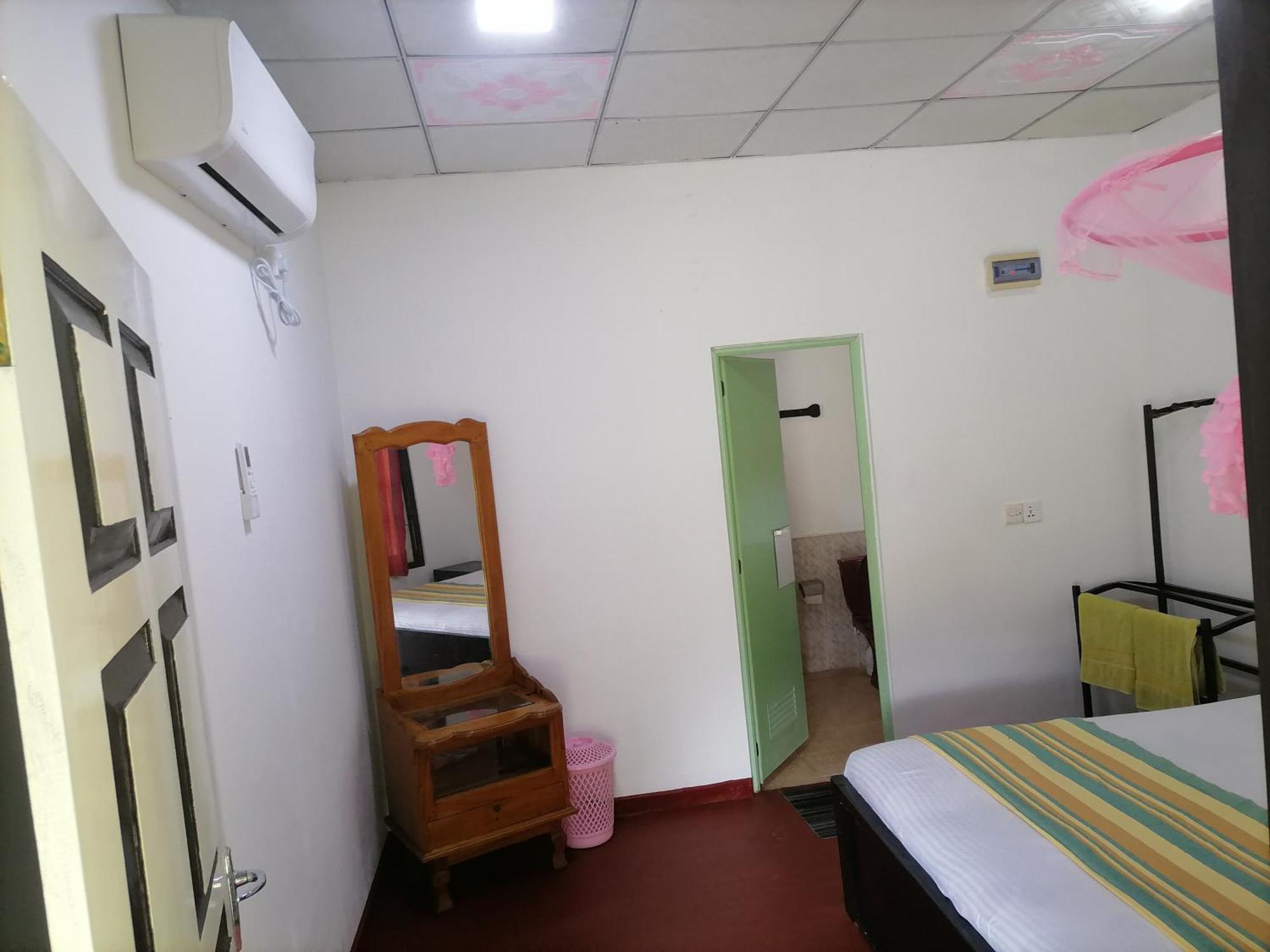 Werala Beach Resort カルピティヤ エクステリア 写真