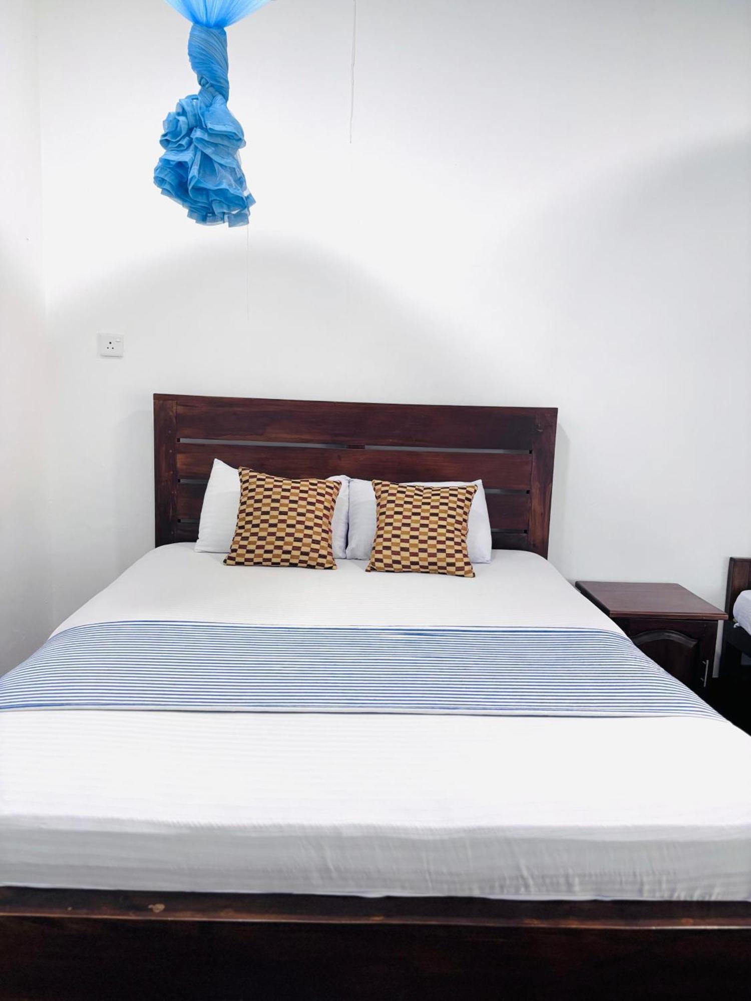 Werala Beach Resort カルピティヤ エクステリア 写真