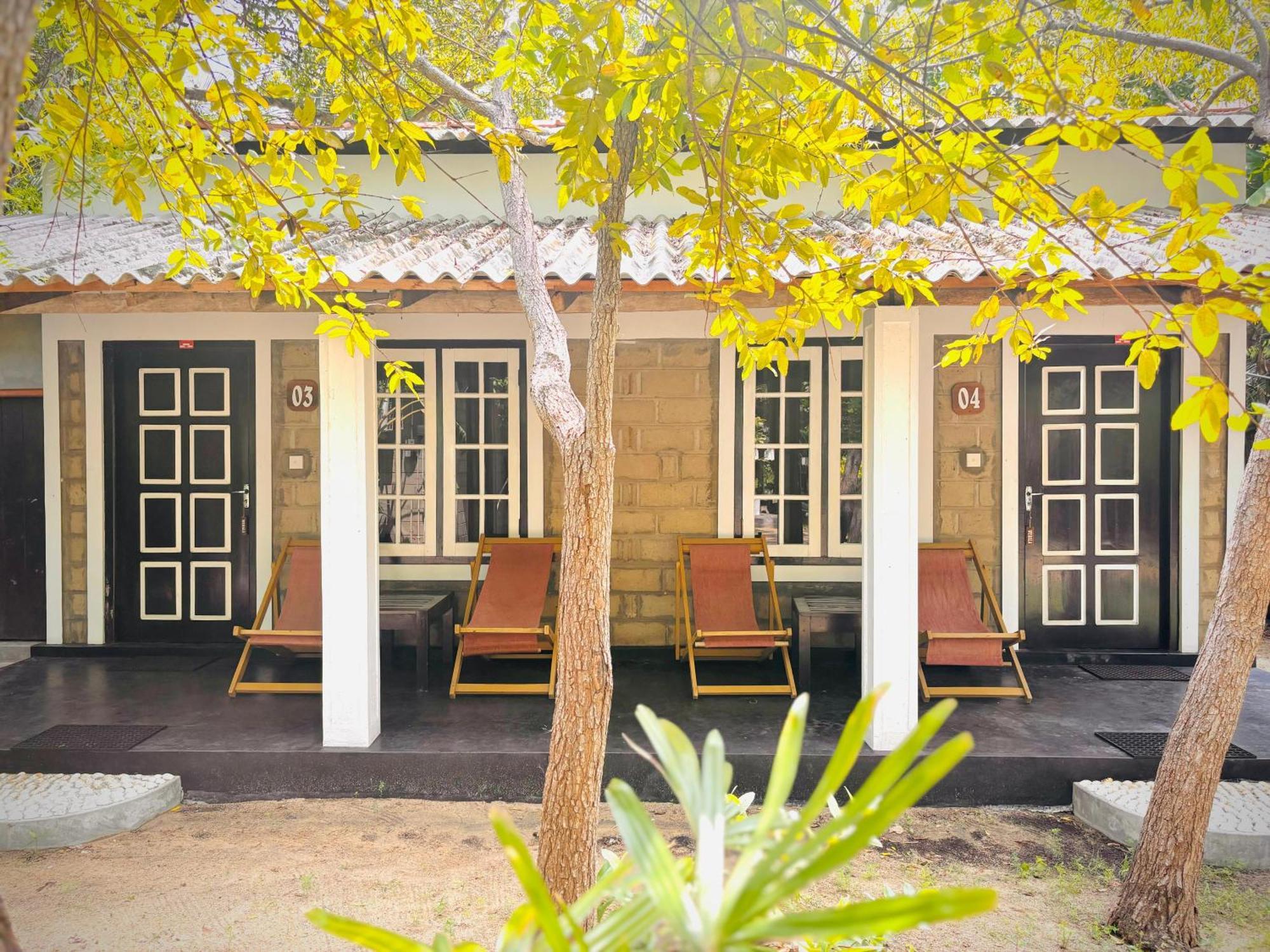 Werala Beach Resort カルピティヤ エクステリア 写真