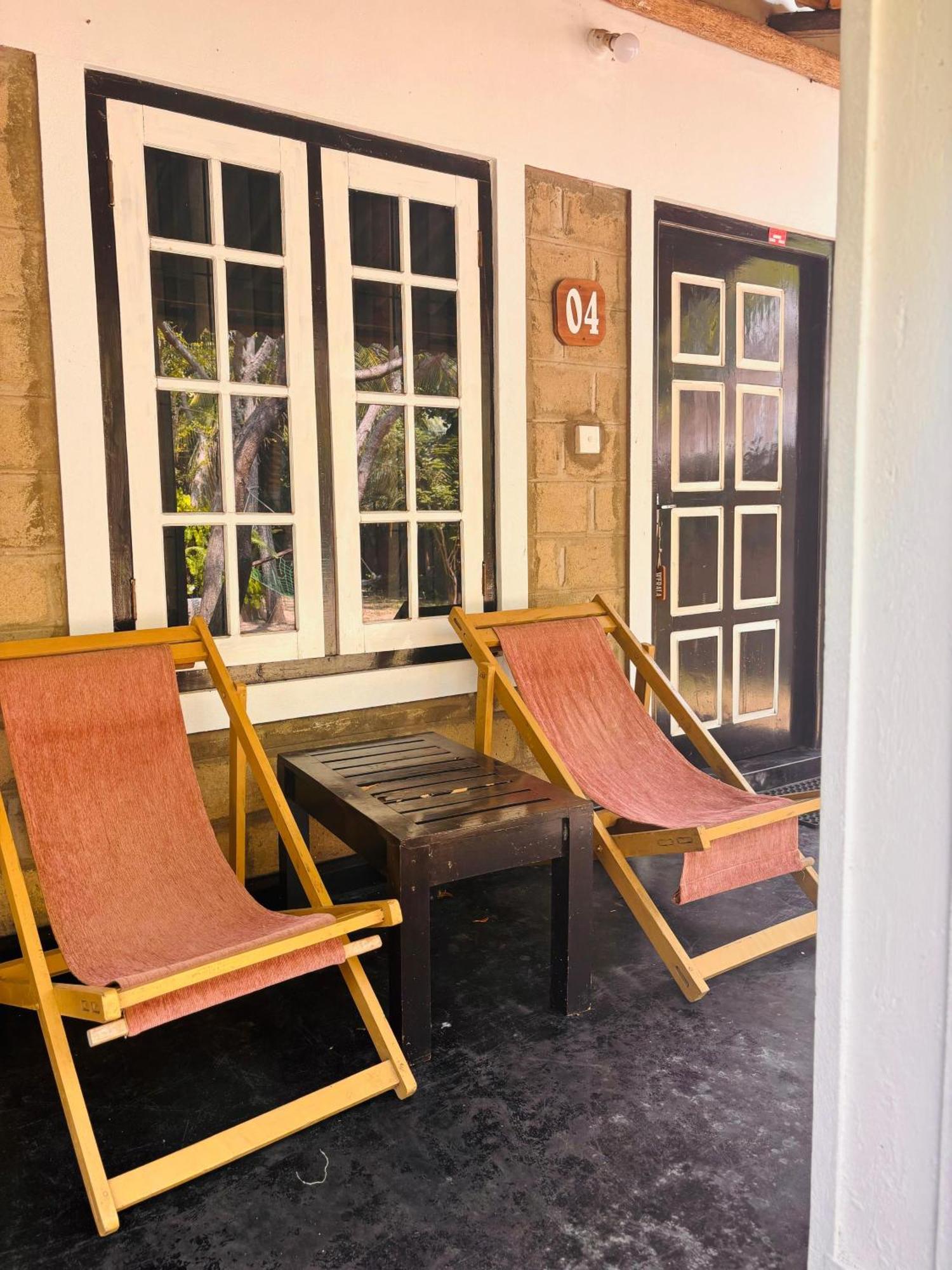 Werala Beach Resort カルピティヤ エクステリア 写真