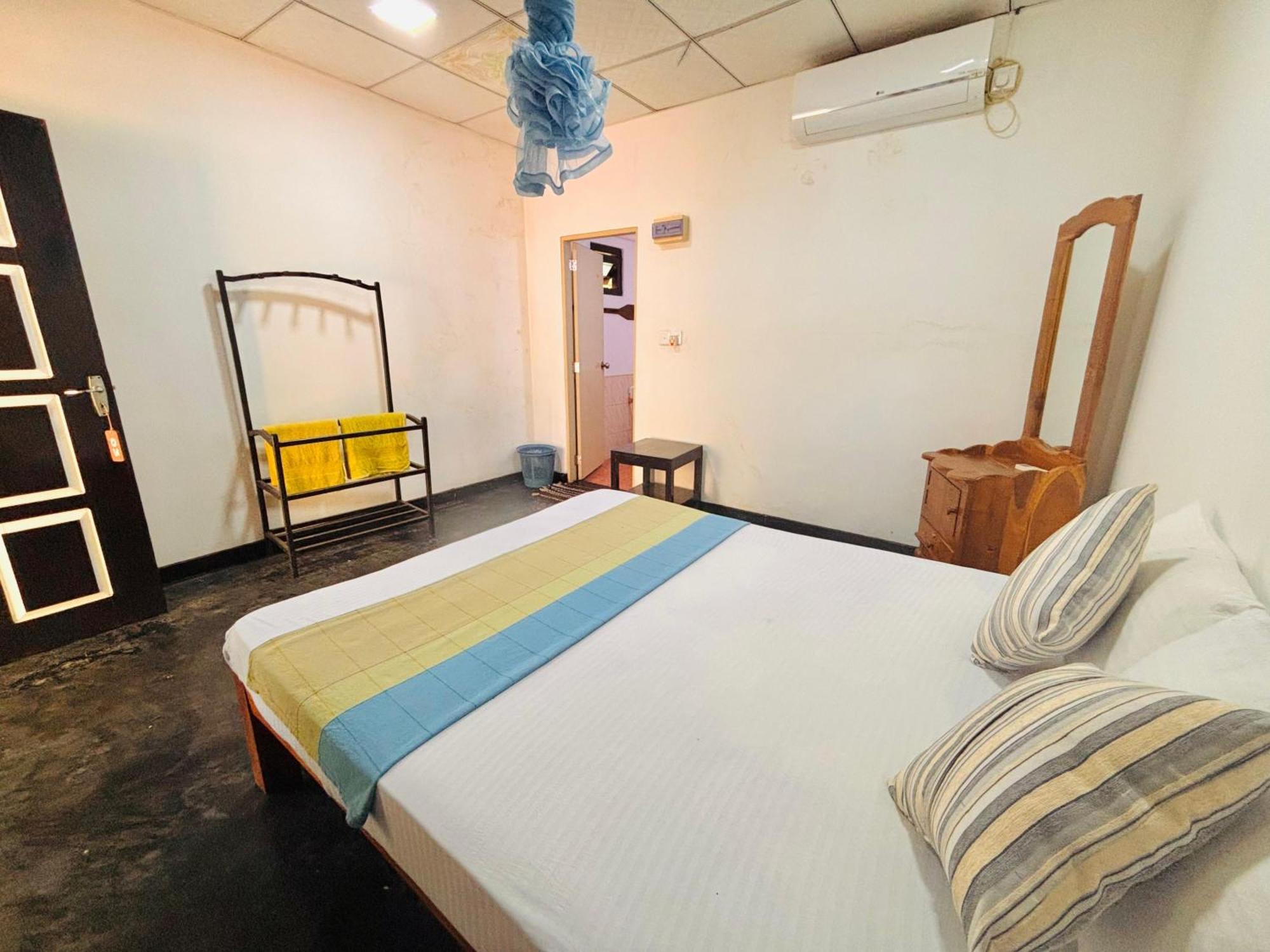 Werala Beach Resort カルピティヤ エクステリア 写真